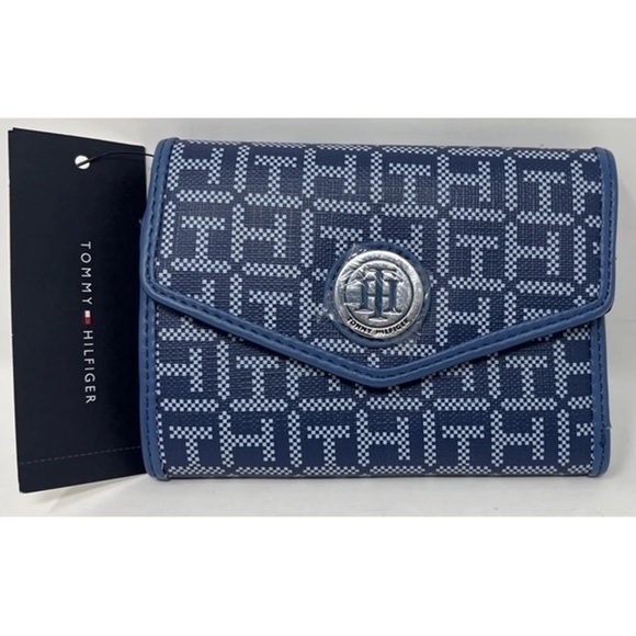 TOMMY HILFIGER •
WOMENS WALLET Envelope Wallet Jacquard Navy - Picture 1 of 4